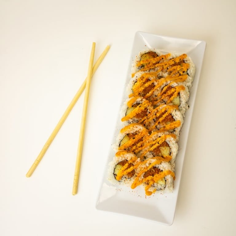 Spicy Tuna Roll: A Sushi Sensation