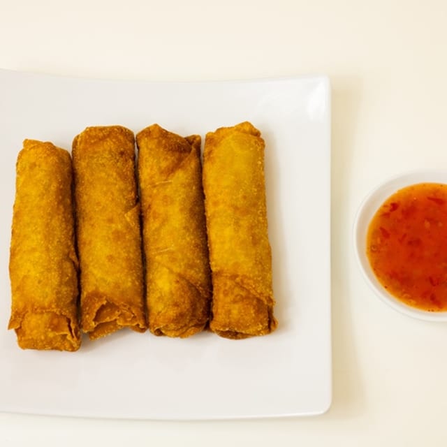 Egg Roll (4 pc).